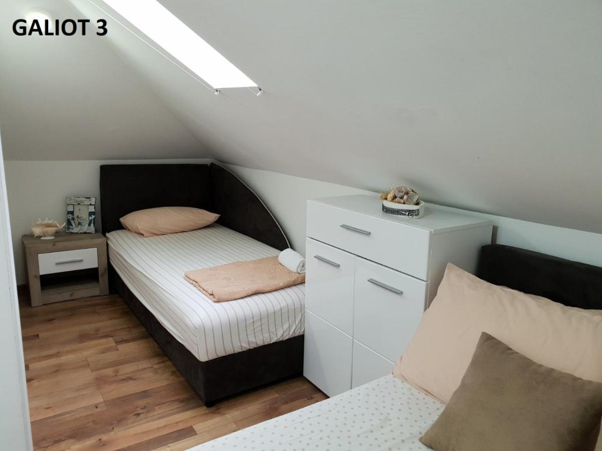 Apartmani Galiot อิกาโล ภายนอก รูปภาพ