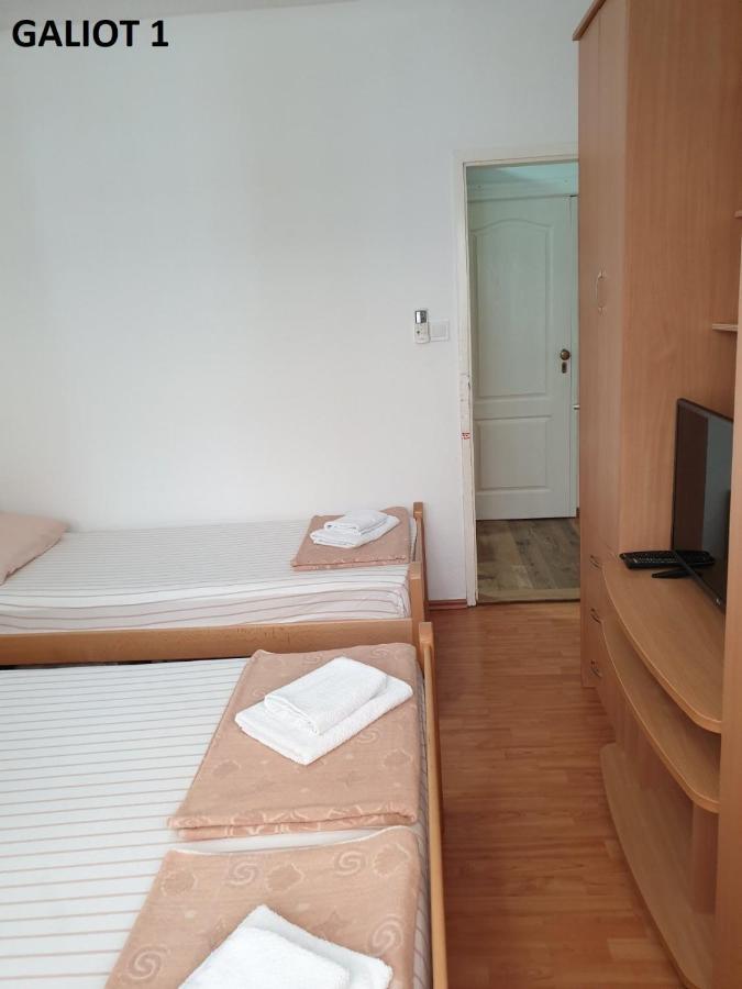 Apartmani Galiot อิกาโล ภายนอก รูปภาพ